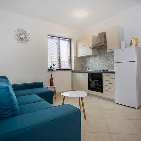 Apartmani Dragica Ровінь Екстер'єр фото