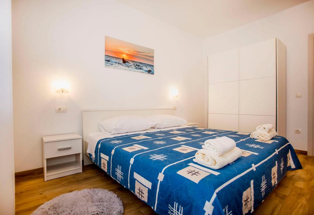Apartmani Dragica Ровінь Екстер'єр фото