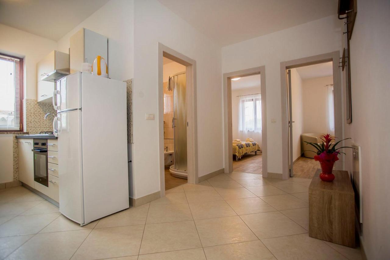 Apartmani Dragica Ровінь Екстер'єр фото