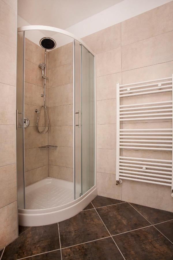 Apartmani Dragica Ровінь Екстер'єр фото