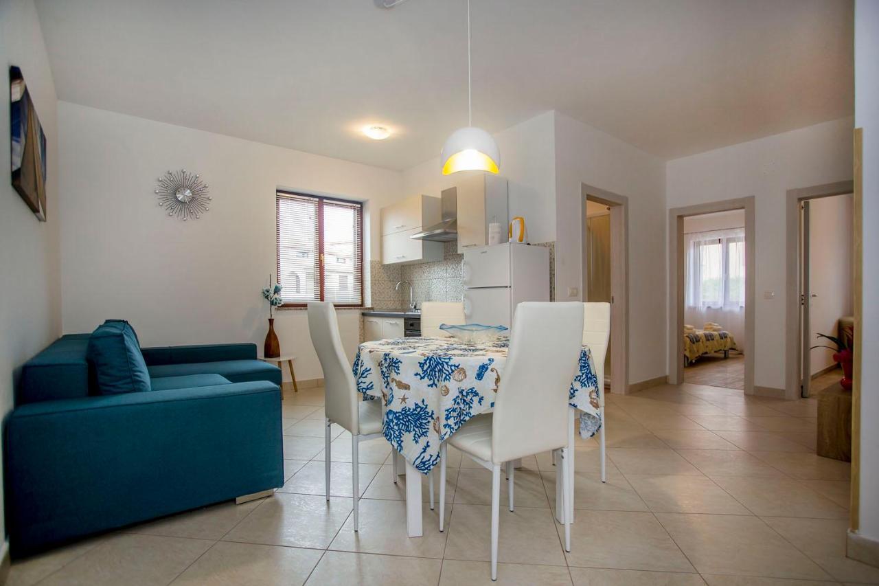 Apartmani Dragica Ровінь Екстер'єр фото