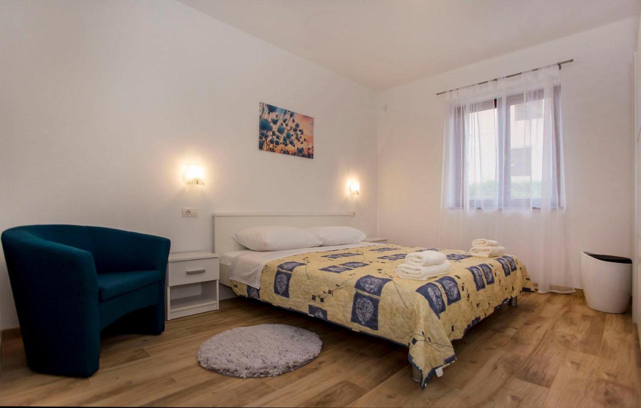 Apartmani Dragica Ровінь Екстер'єр фото